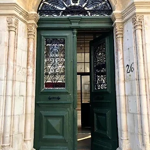 Le Mat אכסניה