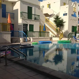 Aparthotel Sea N View, Larnaca